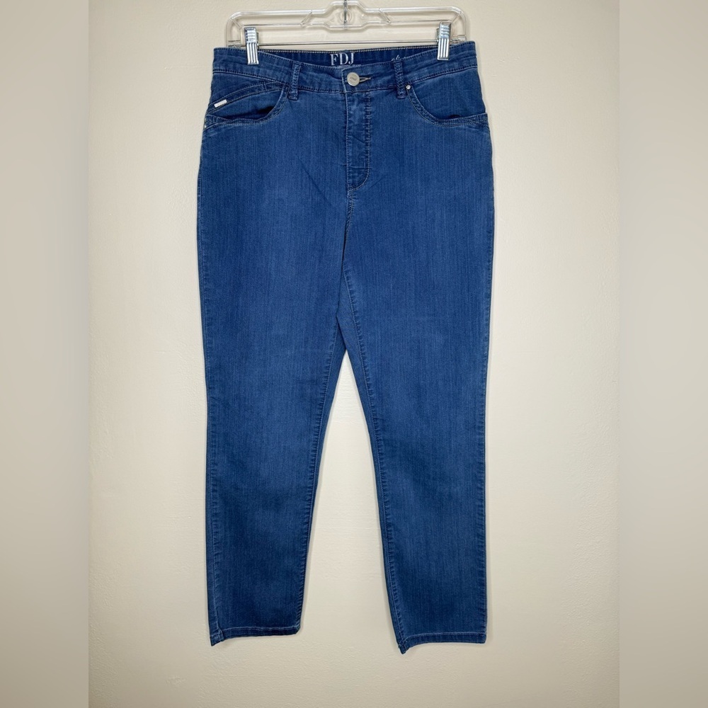 French Dressing Jeans Olivia Style Medium Wash Straight Leg Jeans Size 8